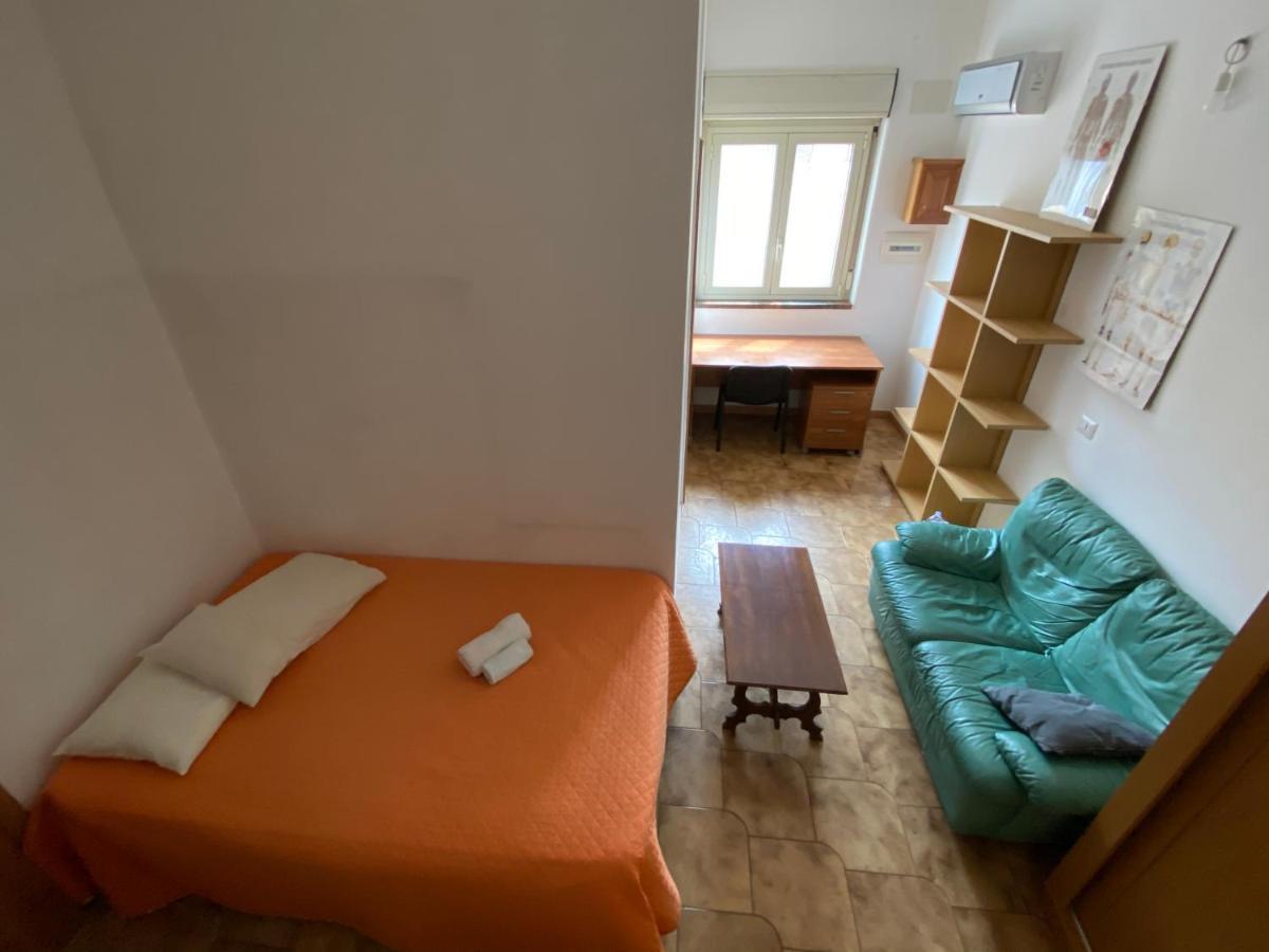 Stanza Privata Dotata Di Tutti I Comfort-Centro Storico Palermo Daire Dış mekan fotoğraf